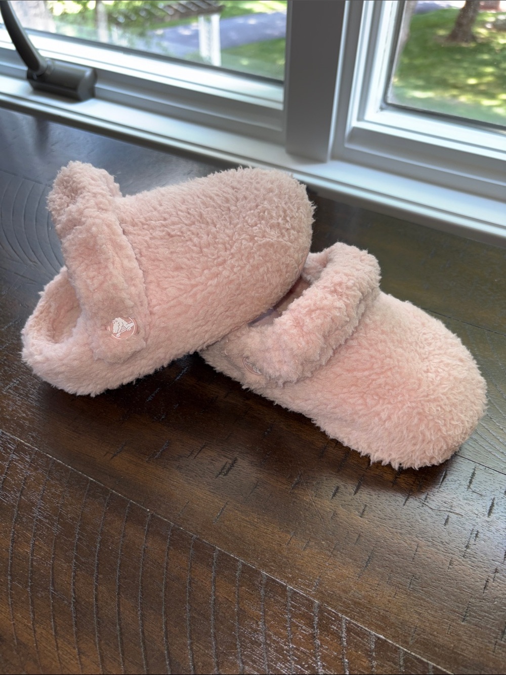 CROCS Kids Plush Slip-On Slippers in Light Pink